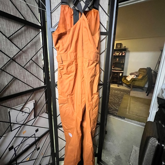 The North Face Snow Bib - Picture 3 of 4